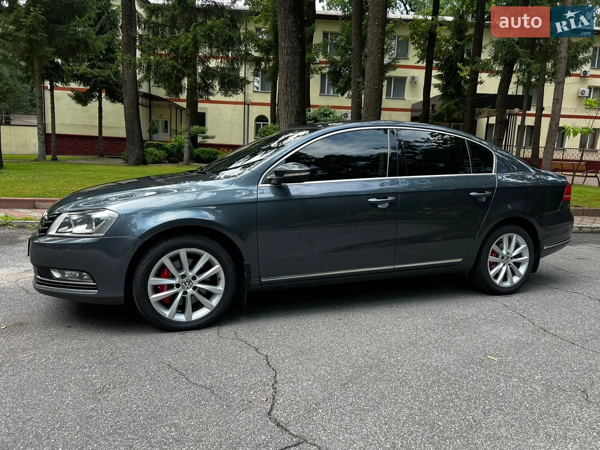 2011 Volkswagen Passat - мініатюра 2