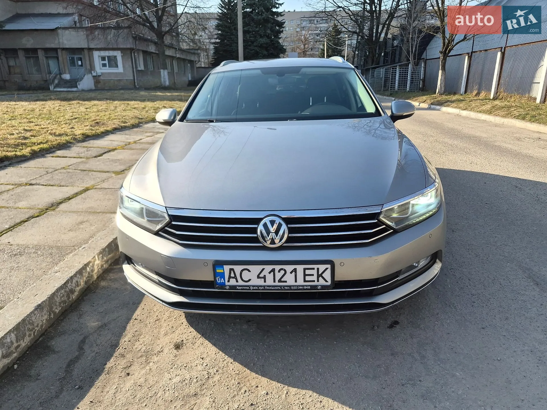 2016 Volkswagen Passat - мініатюра 9