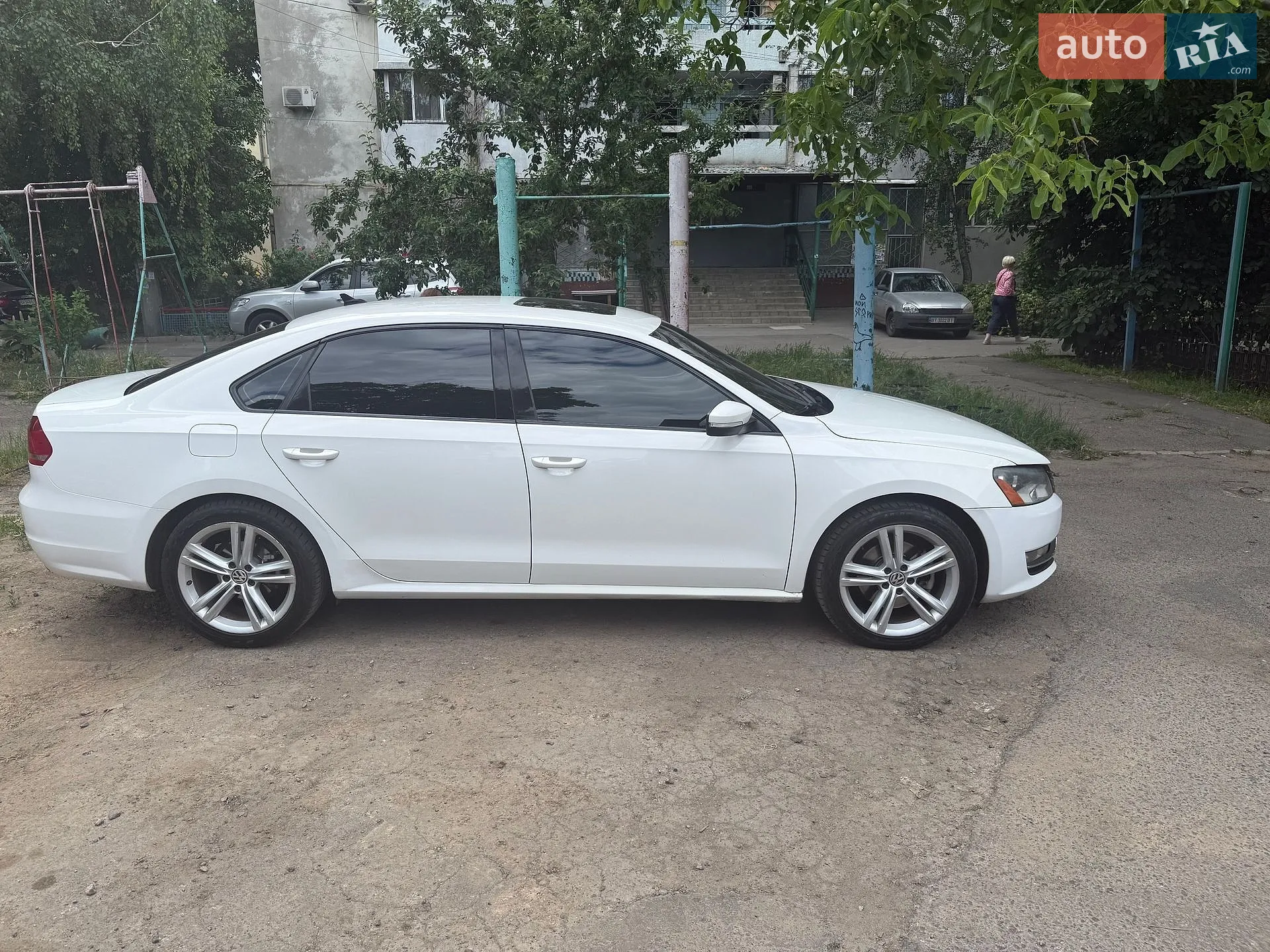 2014 Volkswagen Passat - фото 1