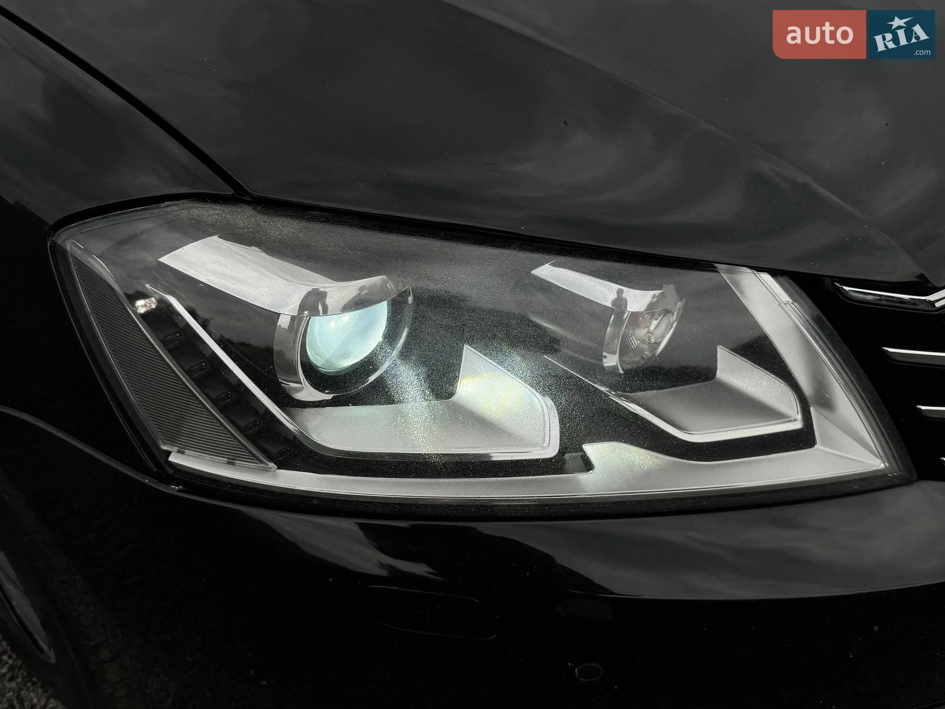 2011 Volkswagen Passat - мініатюра 21