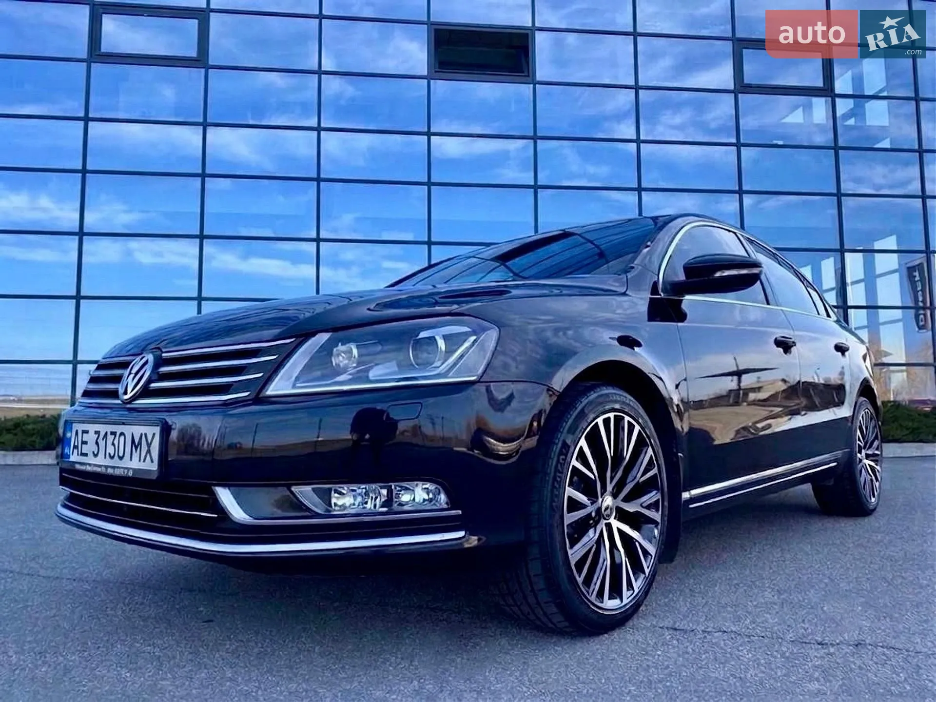 2013 Volkswagen Passat - мініатюра 2