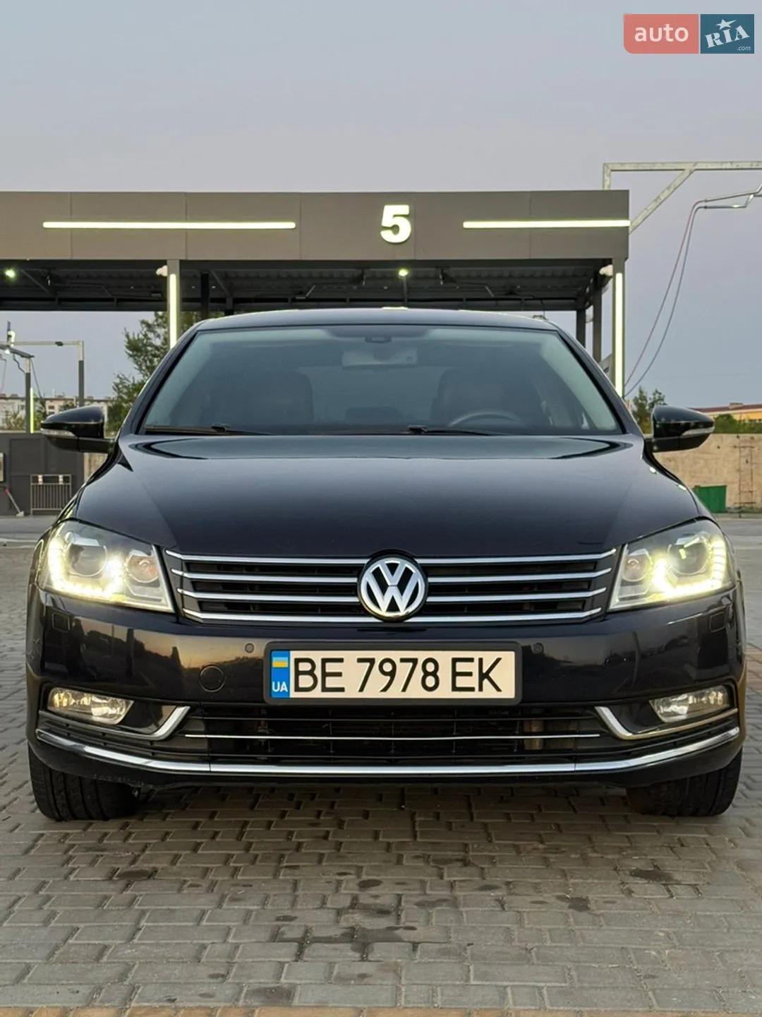2011 Volkswagen Passat - мініатюра 4