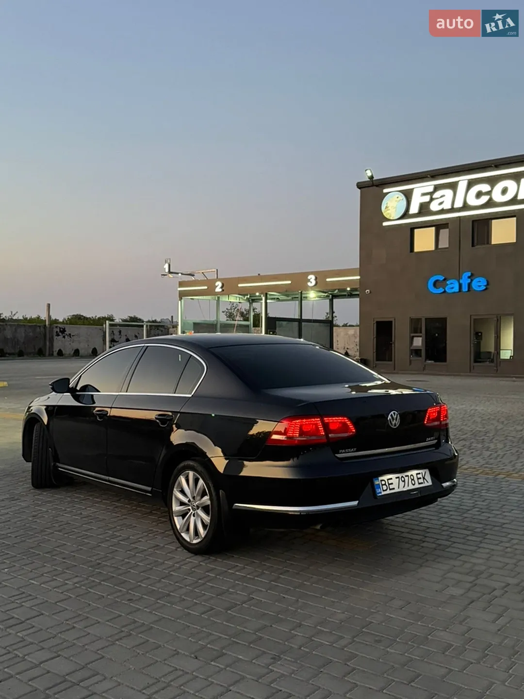 2011 Volkswagen Passat - мініатюра 15