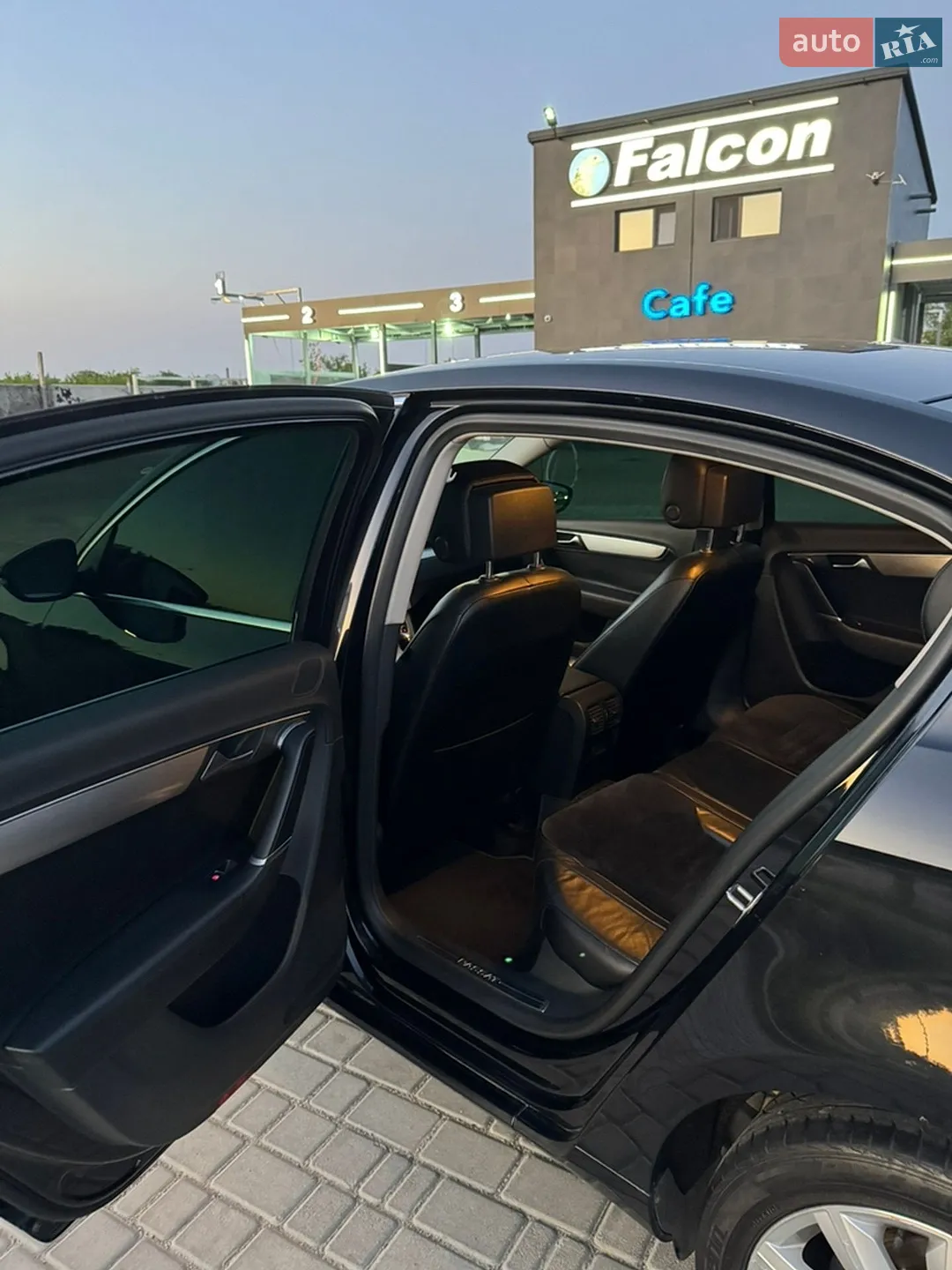 2011 Volkswagen Passat - мініатюра 18