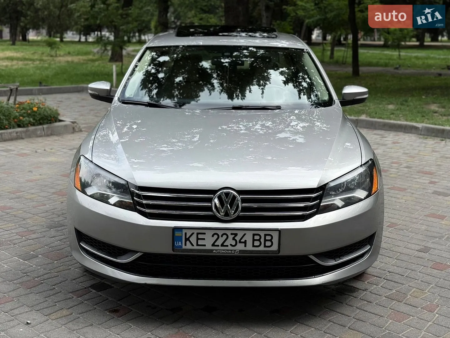 2012 Volkswagen Passat - мініатюра 2