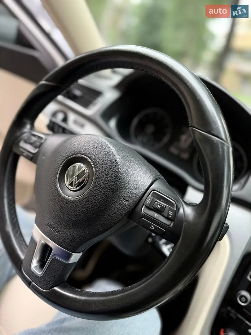 2012 Volkswagen Passat - мініатюра 32