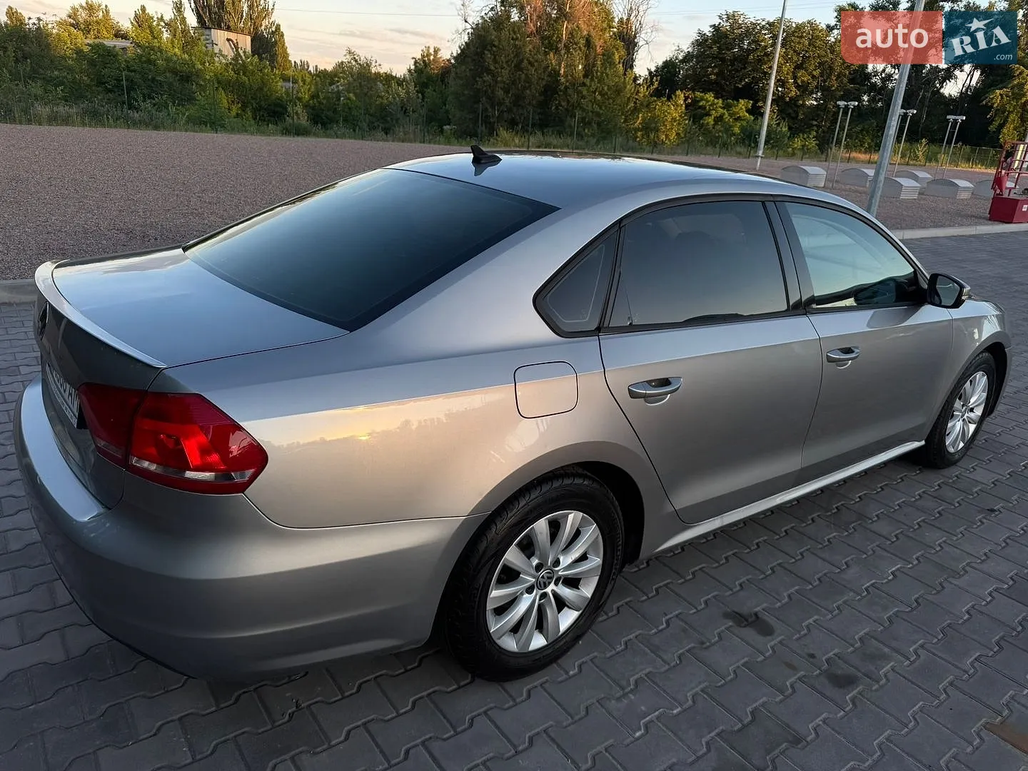 2013 Volkswagen Passat - мініатюра 6