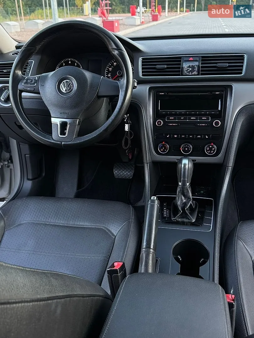2013 Volkswagen Passat - мініатюра 18