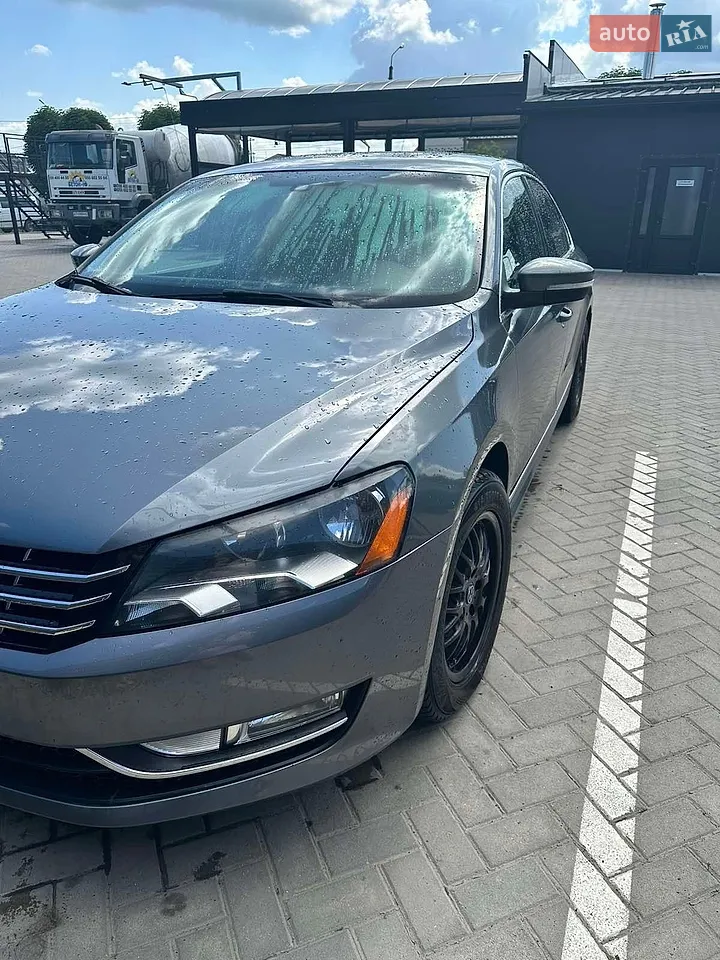 2012 Volkswagen Passat - мініатюра 15