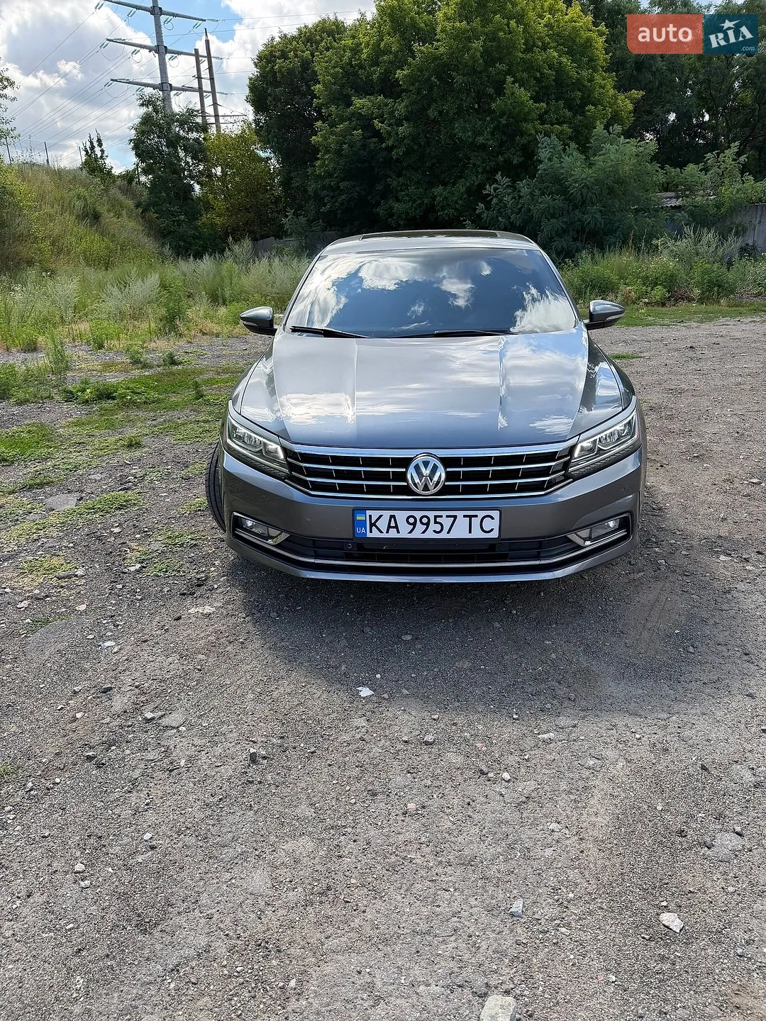 2017 Volkswagen Passat - фото 1