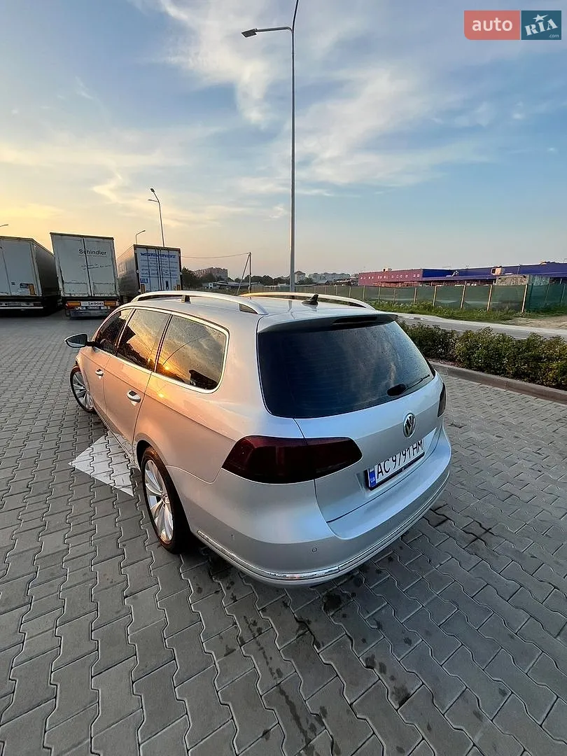 2011 Volkswagen Passat - мініатюра 9