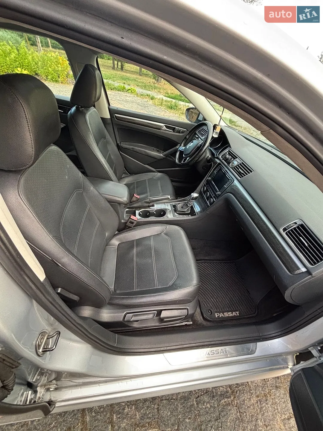 2016 Volkswagen Passat - мініатюра 14