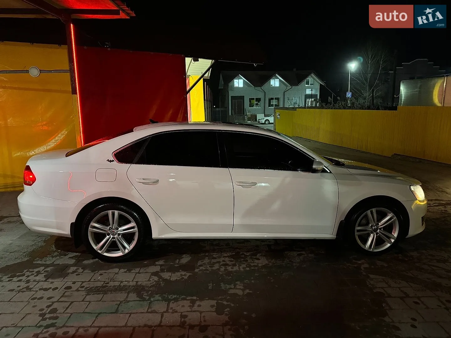 2014 Volkswagen Passat - мініатюра 2