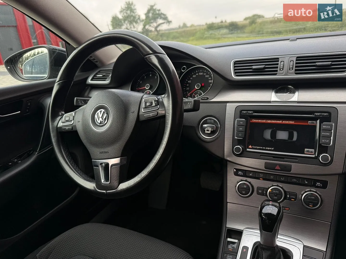 2013 Volkswagen Passat - мініатюра 28