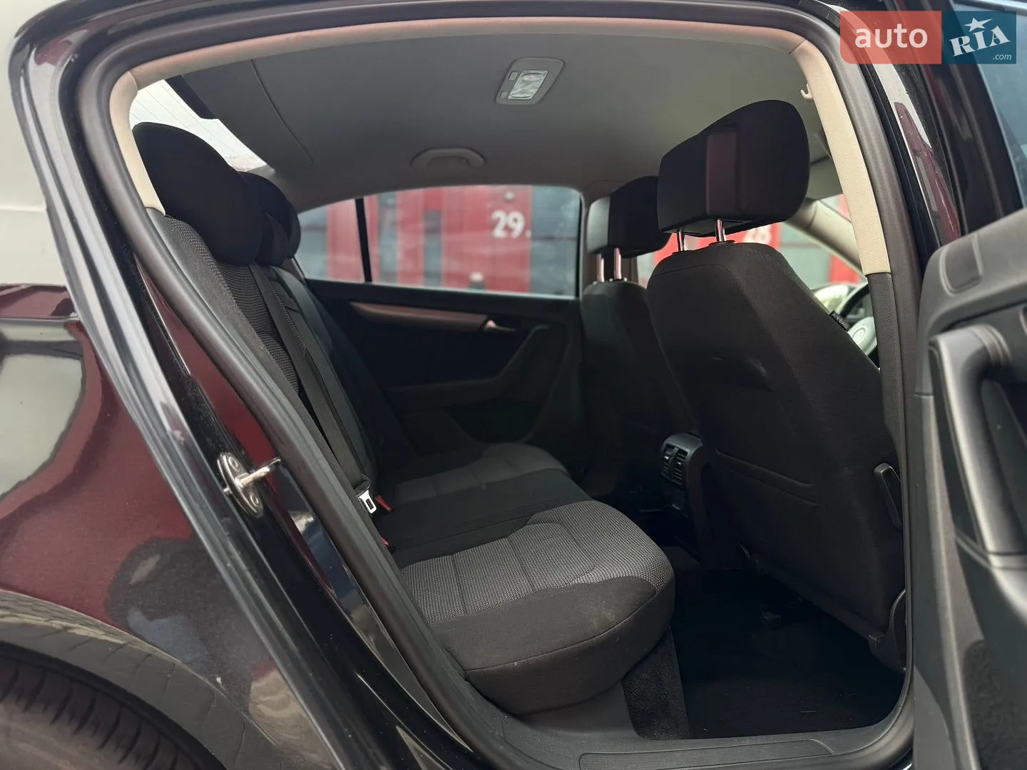 2013 Volkswagen Passat - мініатюра 31
