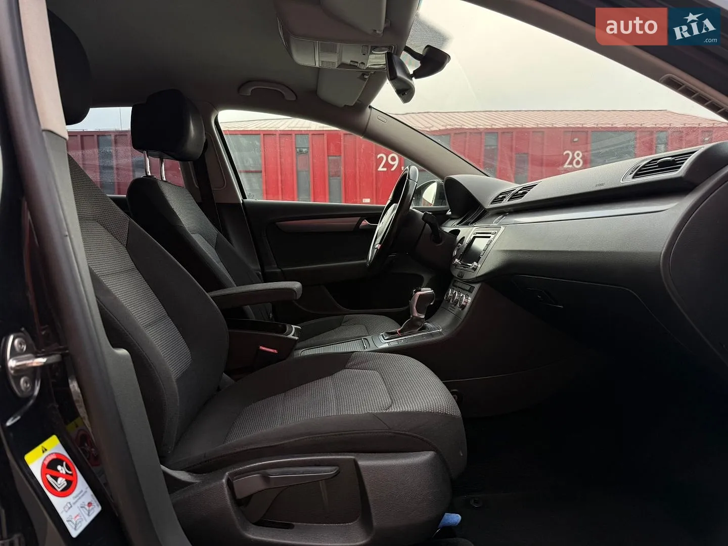 2013 Volkswagen Passat - мініатюра 32