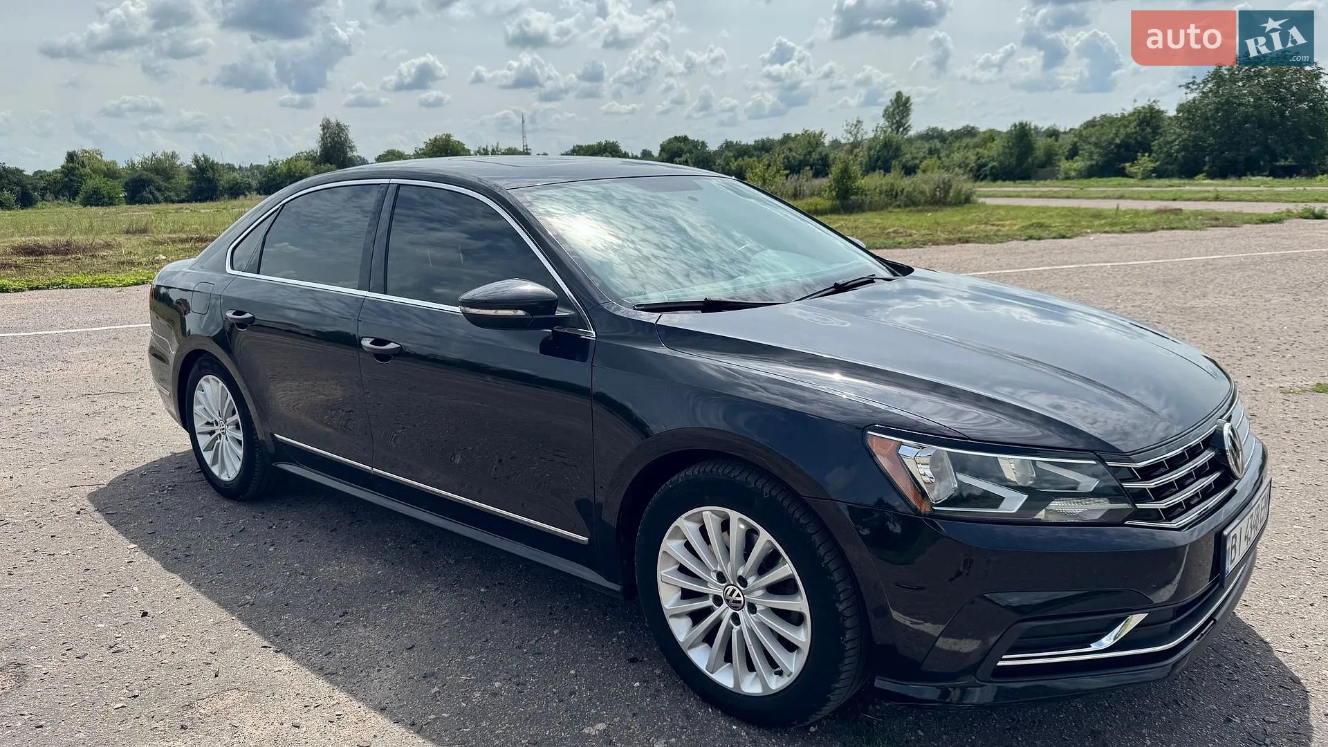 2017 Volkswagen Passat - мініатюра 10
