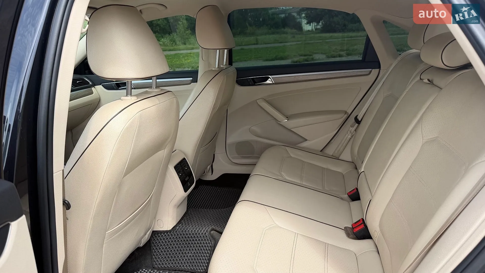 2017 Volkswagen Passat - мініатюра 32