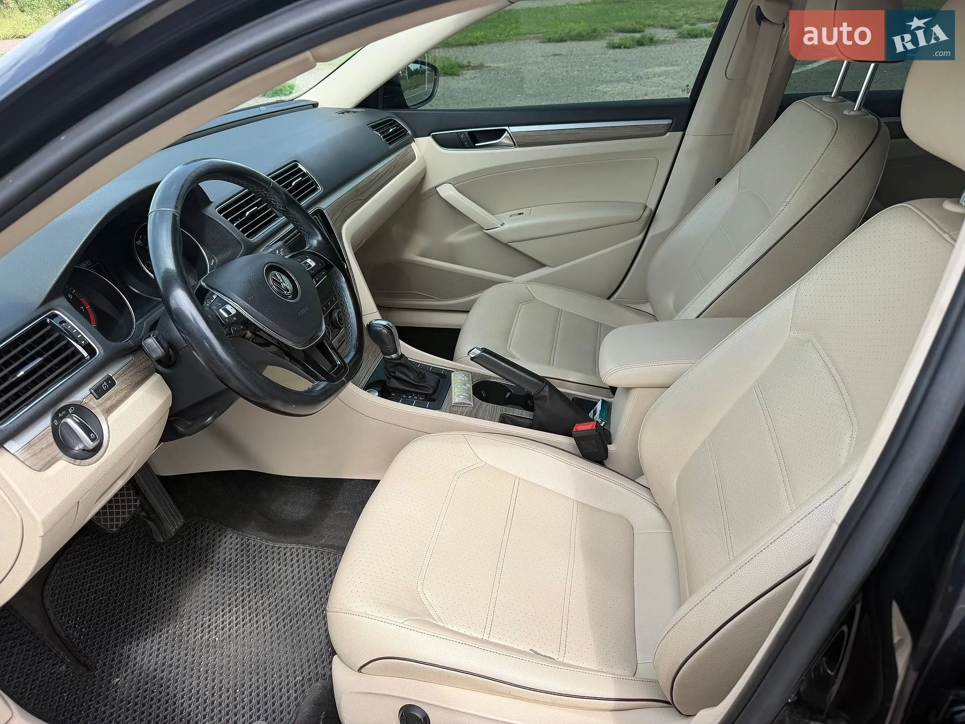 2017 Volkswagen Passat - мініатюра 41