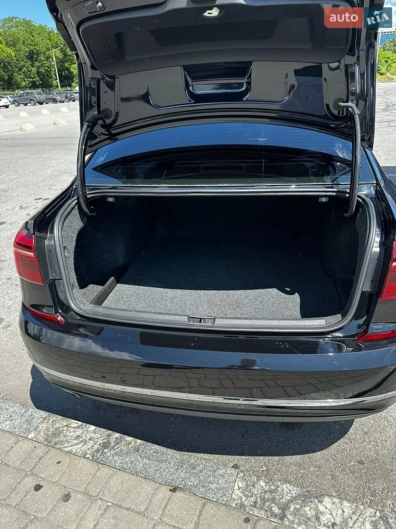 2016 Volkswagen Passat - мініатюра 16