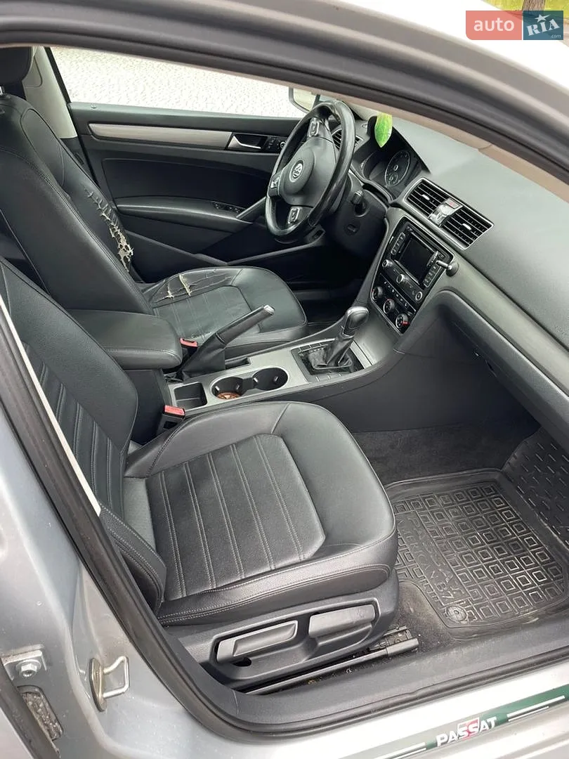 2014 Volkswagen Passat - мініатюра 24