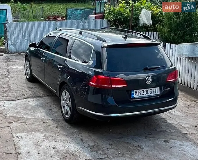 2012 Volkswagen Passat - мініатюра 4