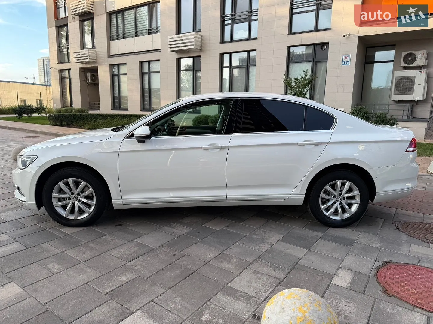 2015 Volkswagen Passat - мініатюра 4