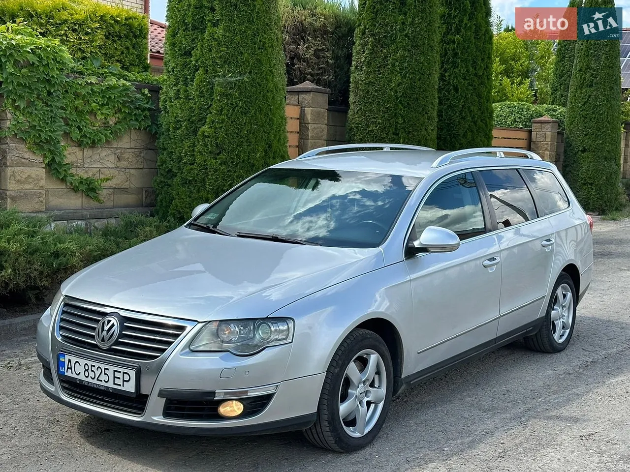 2010 Volkswagen Passat - мініатюра 16