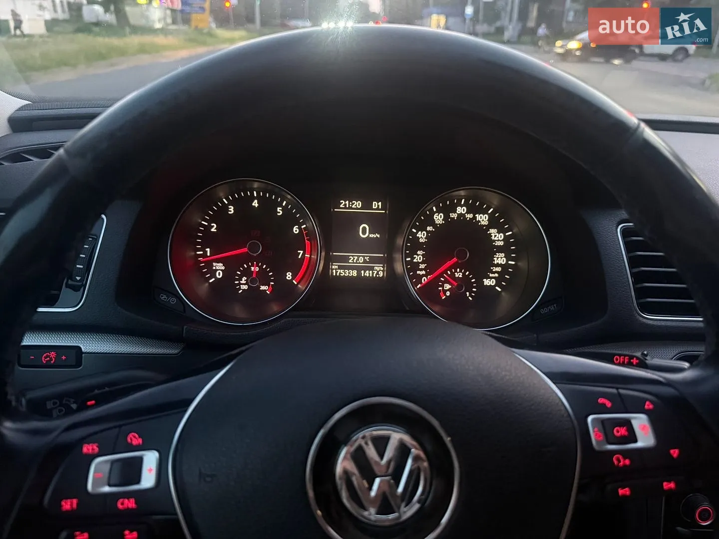 2016 Volkswagen Passat - мініатюра 10