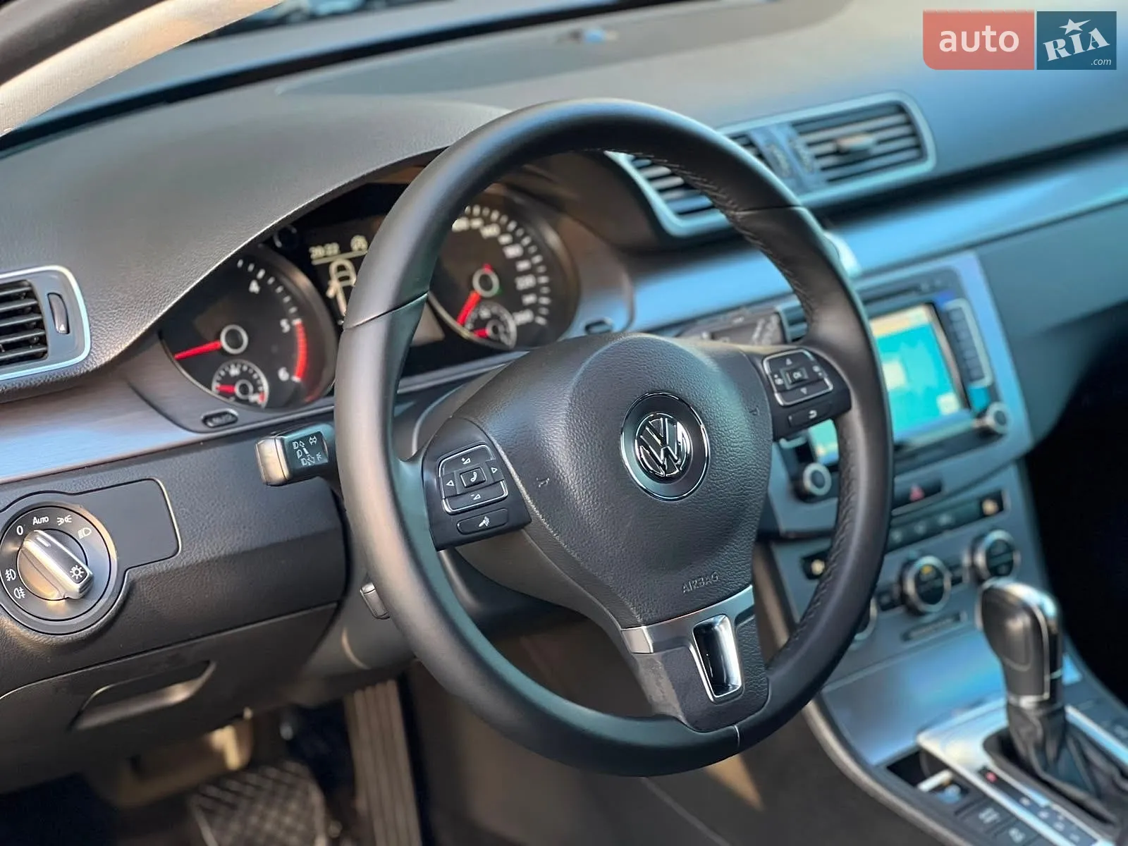 2013 Volkswagen Passat - мініатюра 90