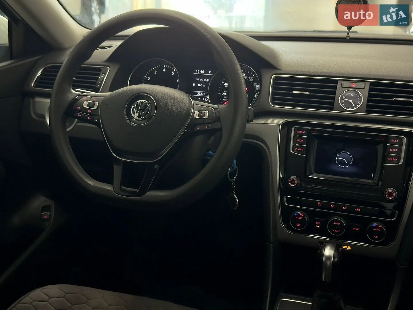 2016 Volkswagen Passat - мініатюра 12