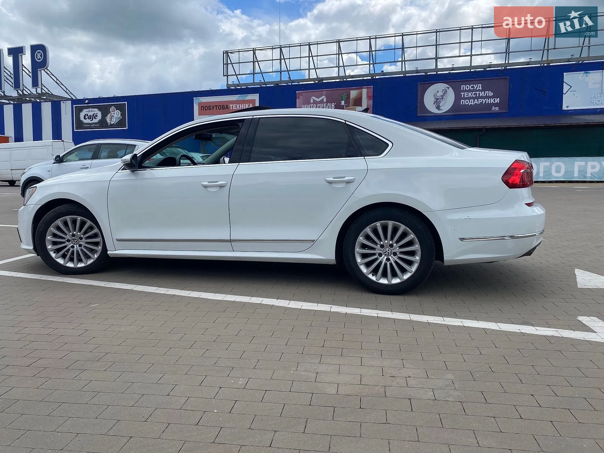 2016 Volkswagen Passat - мініатюра 5