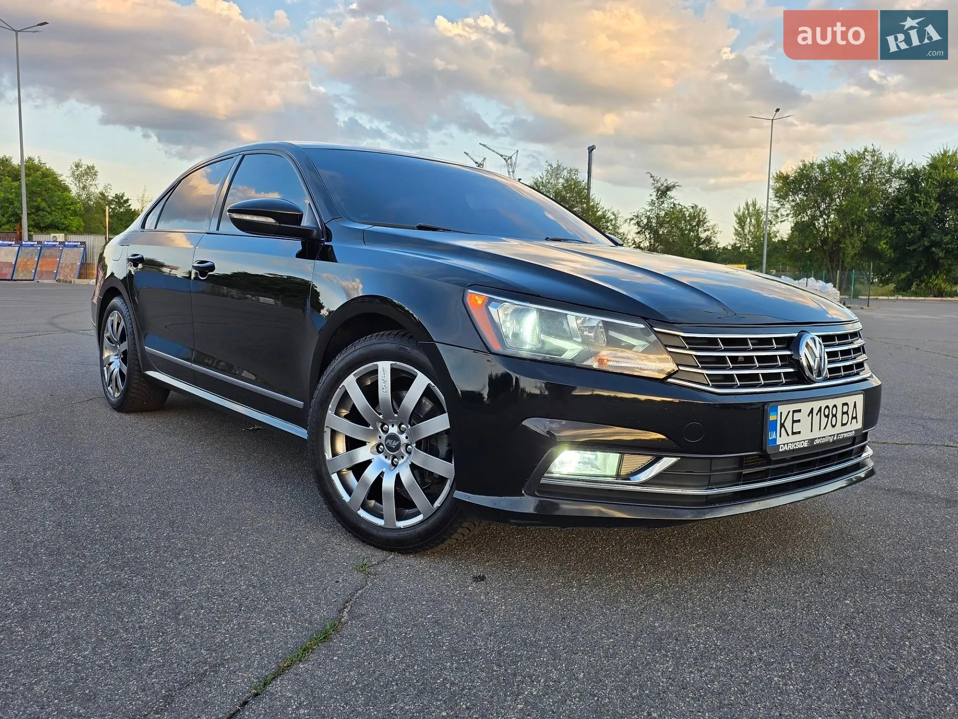 2015 Volkswagen Passat - мініатюра 9
