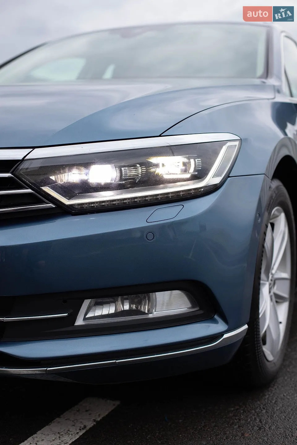 2016 Volkswagen Passat - мініатюра 4