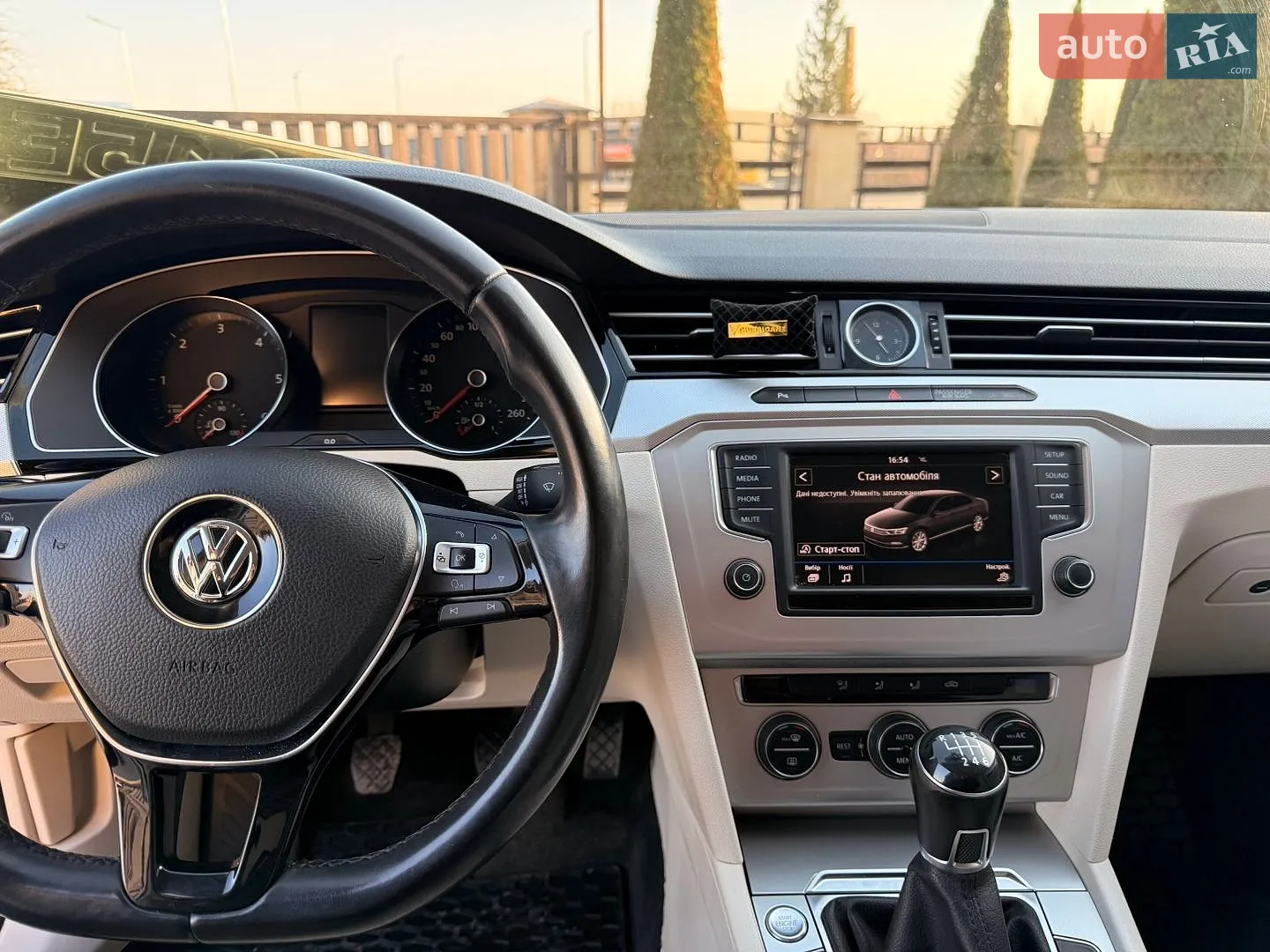 2016 Volkswagen Passat - мініатюра 47