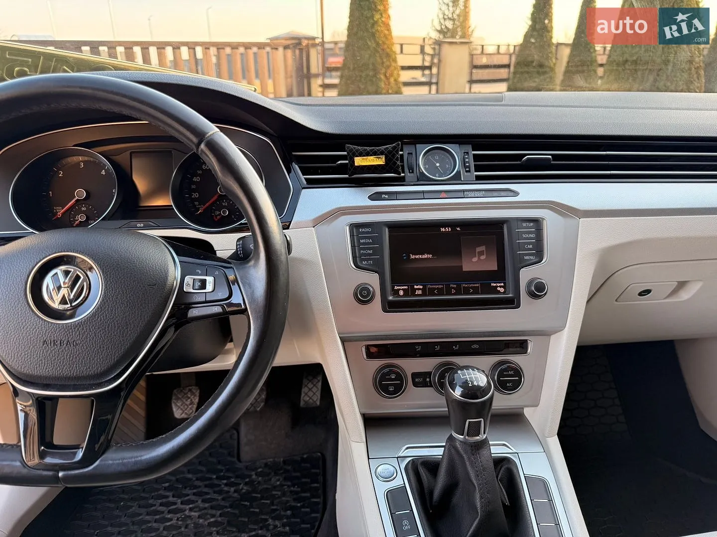 2016 Volkswagen Passat - мініатюра 46