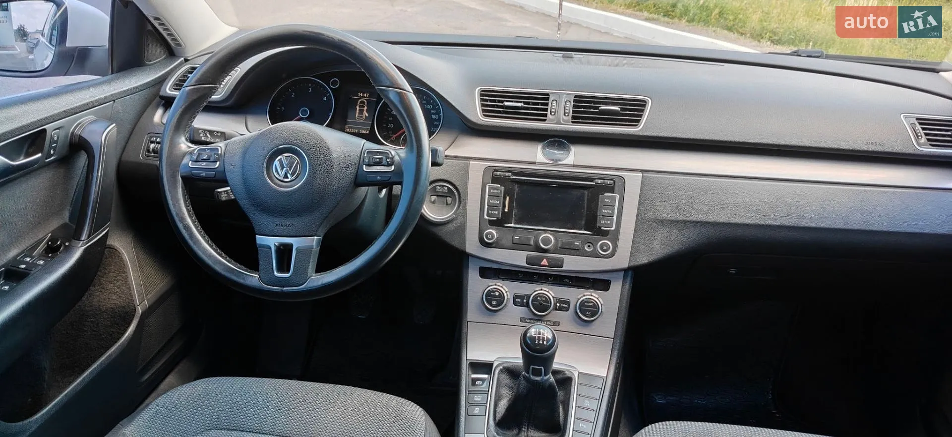 2013 Volkswagen Passat - мініатюра 19