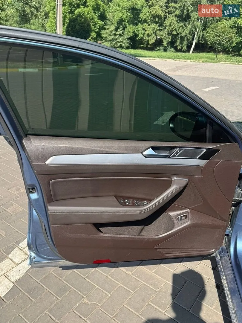 2015 Volkswagen Passat - мініатюра 18