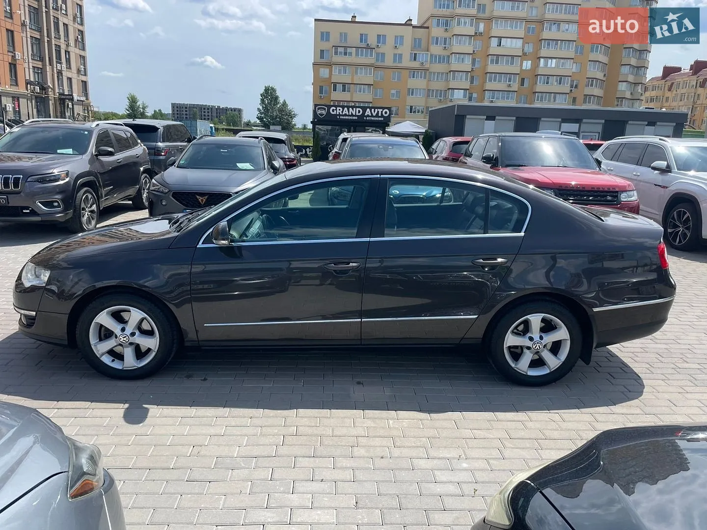 2010 Volkswagen Passat - мініатюра 8