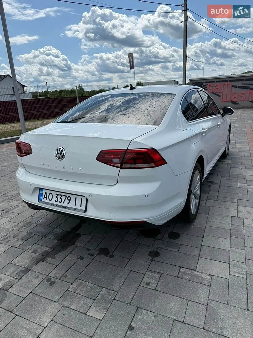 2019 Volkswagen Passat - мініатюра 11