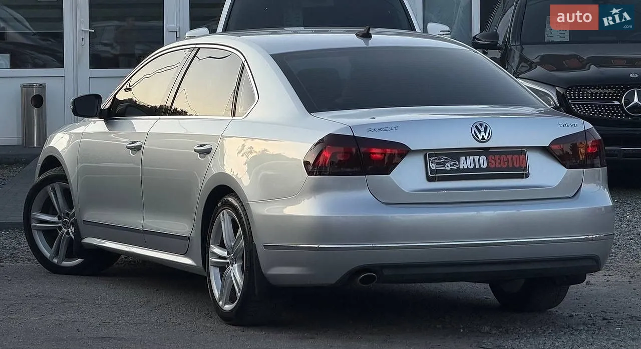 2013 Volkswagen Passat - мініатюра 4