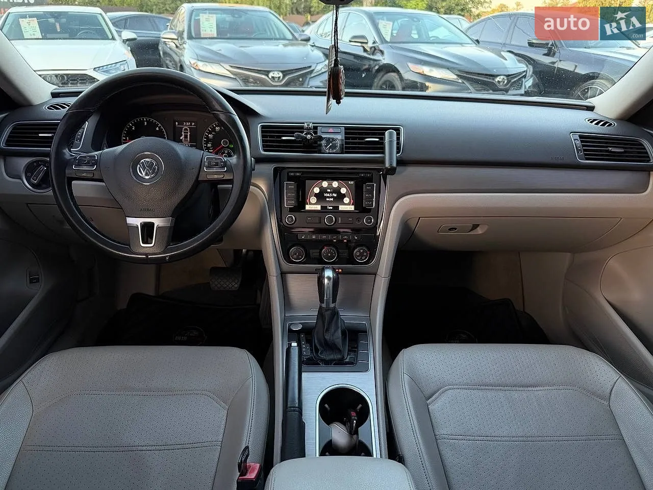 2013 Volkswagen Passat - мініатюра 15