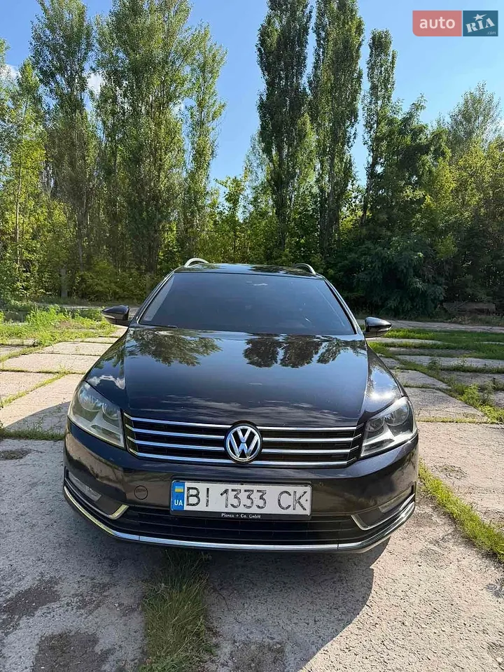 2010 Volkswagen Passat - мініатюра 23