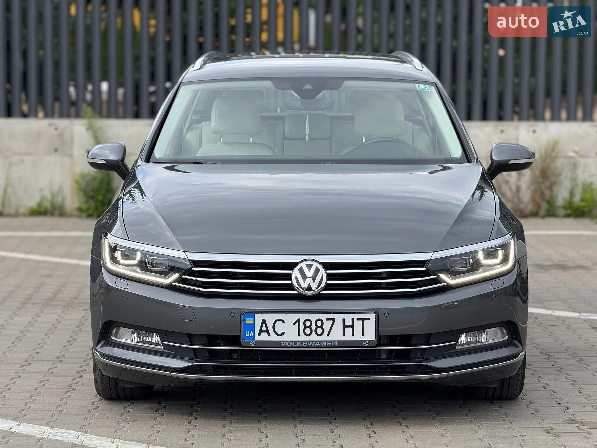 2017 Volkswagen Passat - мініатюра 3
