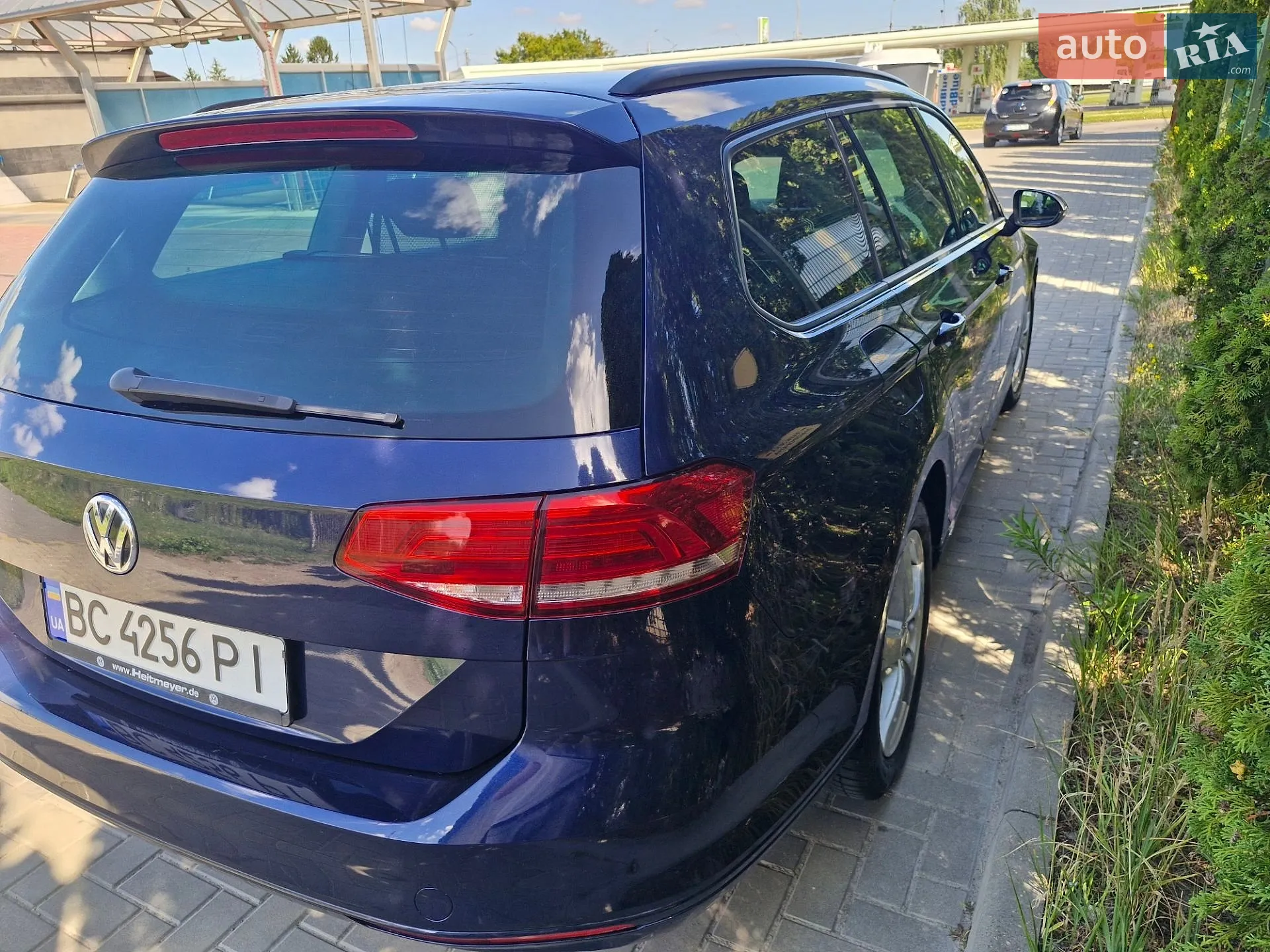 Volkswagen Passat 2015 VIN WVWZZZ3CZGE008232 фото оголошення 7 з 57