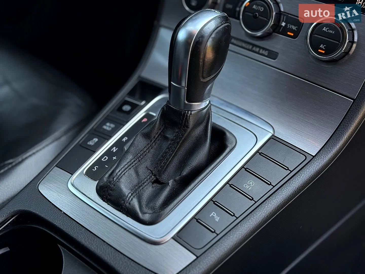 2012 Volkswagen Passat - мініатюра 28