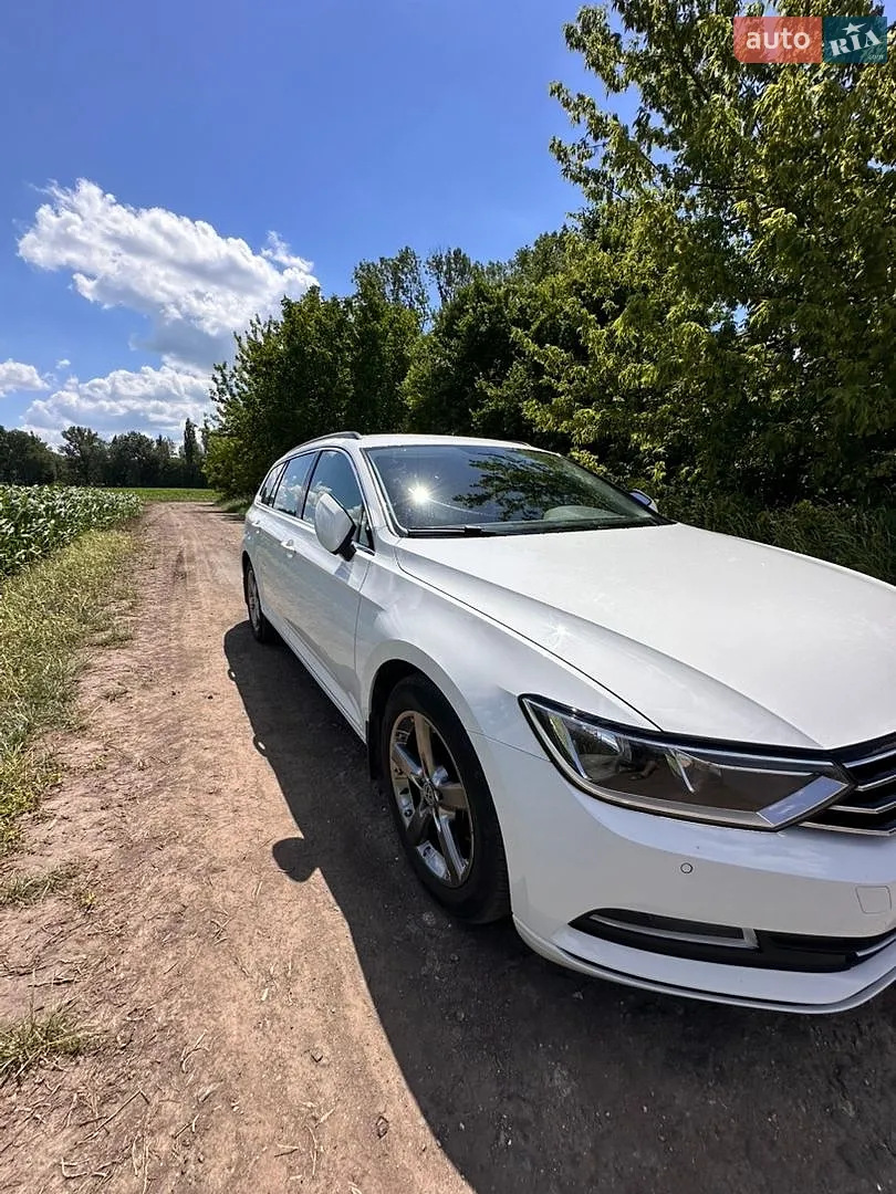 2019 Volkswagen Passat - мініатюра 11