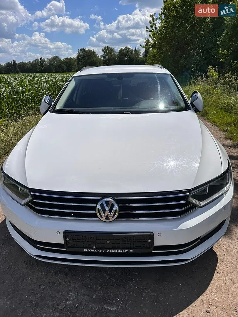 2019 Volkswagen Passat - мініатюра 17