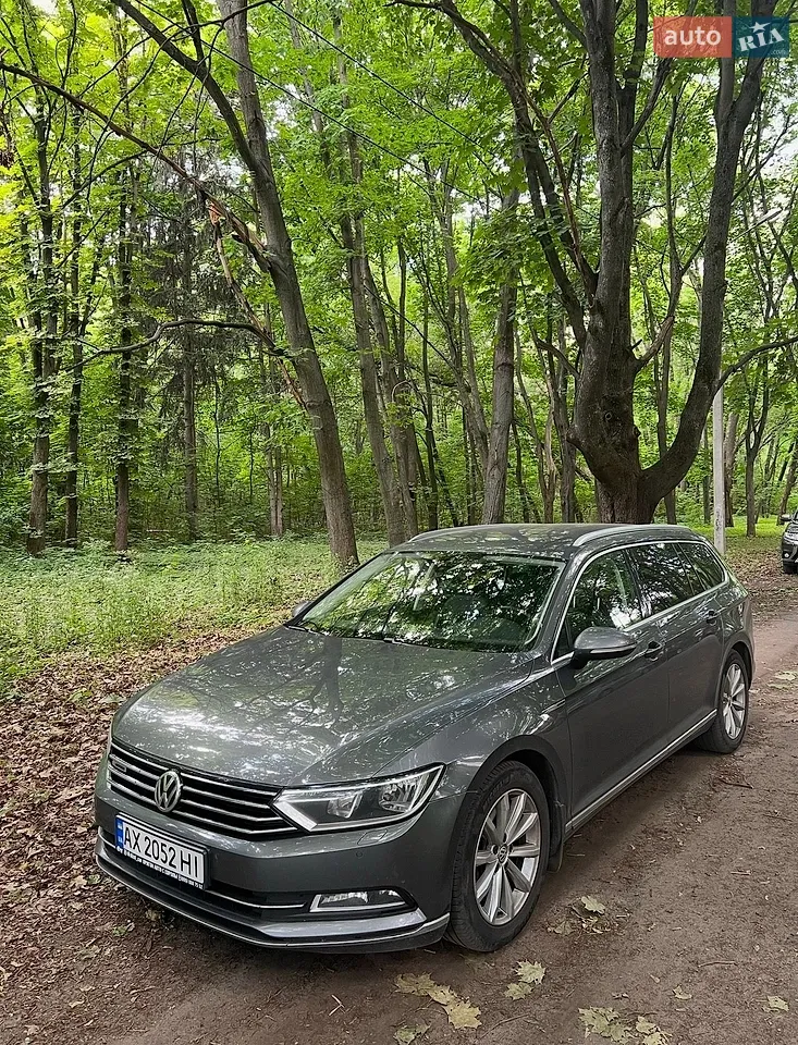 2016 Volkswagen Passat - мініатюра 16