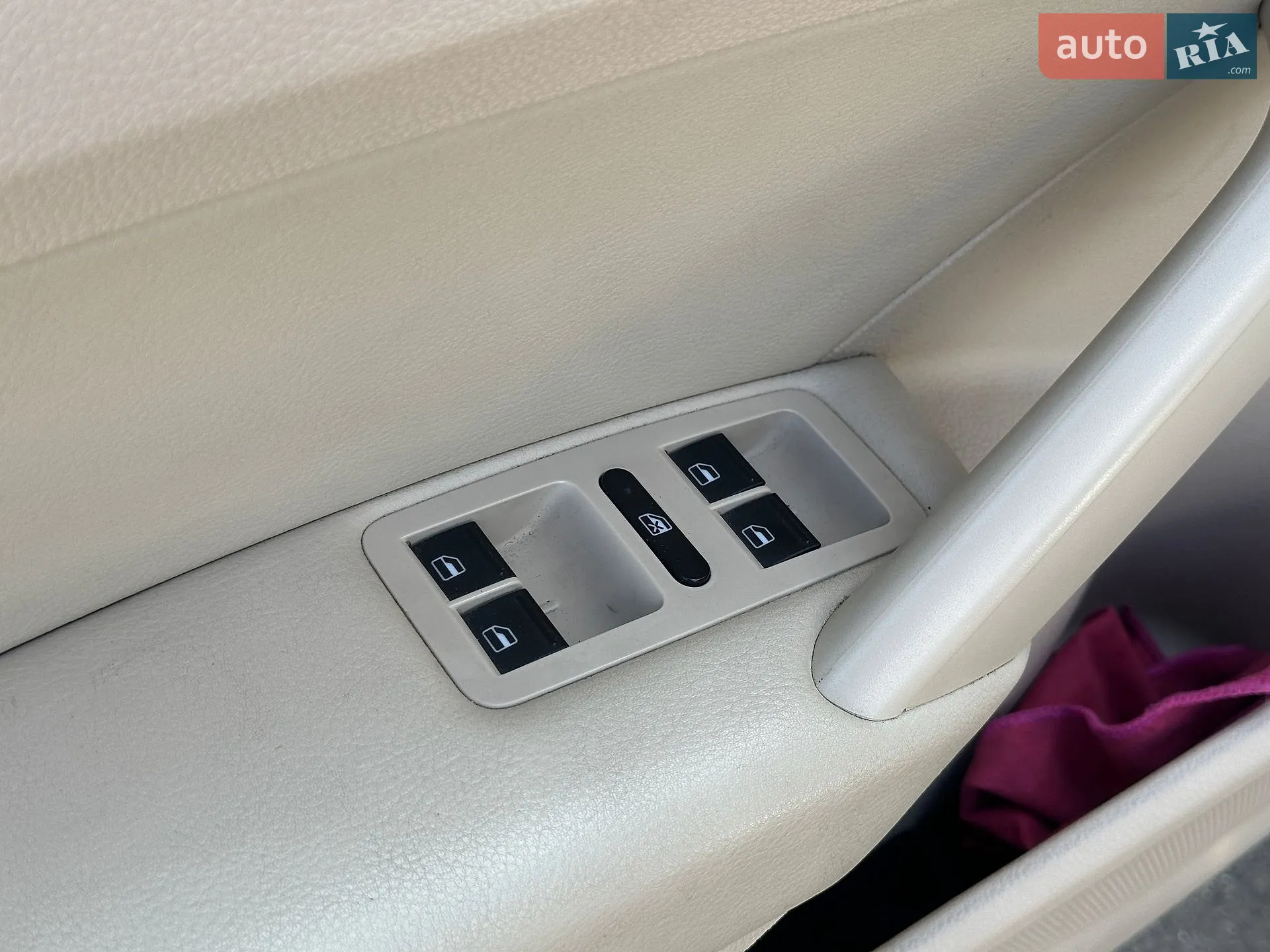 2015 Volkswagen Passat - мініатюра 16